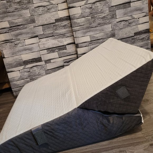 BNIB Medical Grade Foam Wedge Adjustable 7-in-1 - Picture 6 of 7